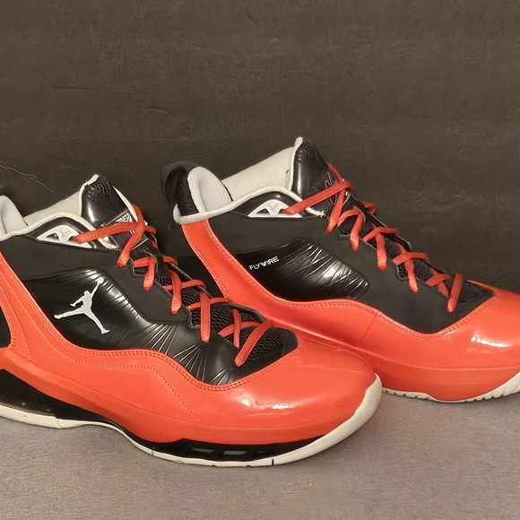 Vintage Nike Air Jordan Melo M8 (2011) Basketball Sneakers, M9, Like New Cond. - Picture 4 of 6